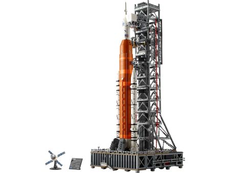 10341 | LEGO® ICONS™ NASA Artemis Space Launch System Online now