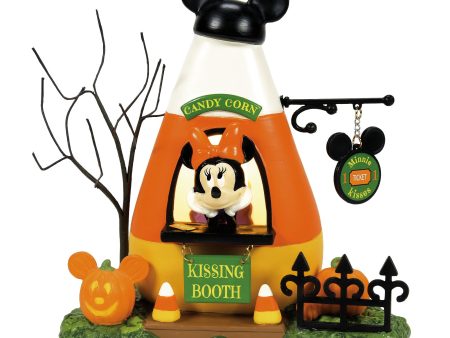 Minnie s Kissing Booth Sale