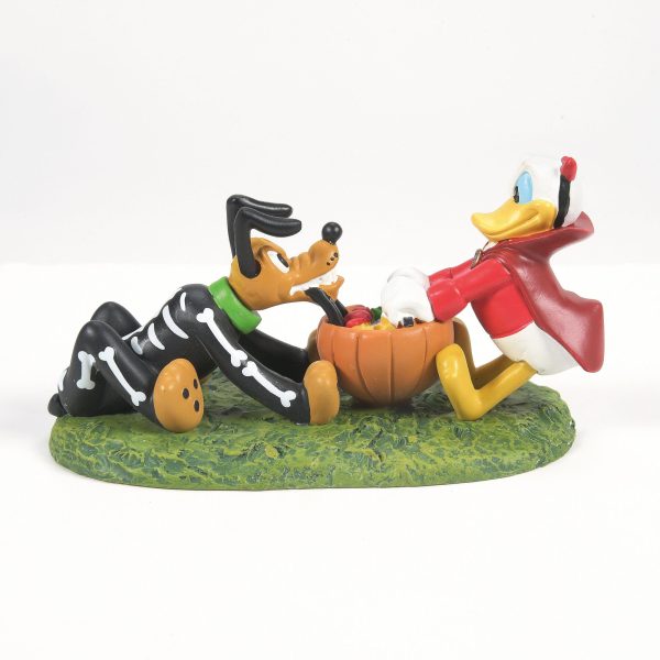 Donald and Pluto s Tussle Cheap