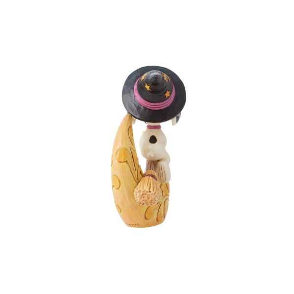 Snoopy Witch with Moon Fig Online now