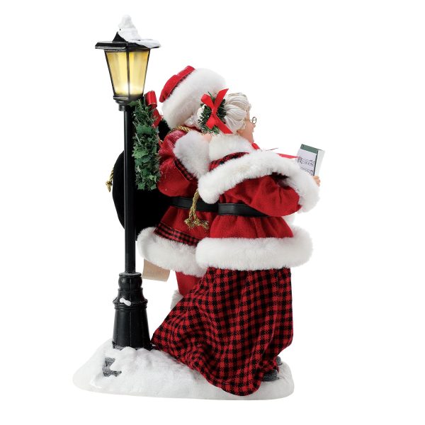 Merry Carolers Hot on Sale