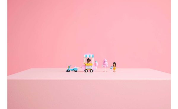 42643 | LEGO® Friends Candyfloss Stand and Scooter Online