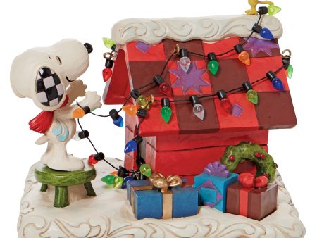 Snoopy with WS Decorating Dog Online