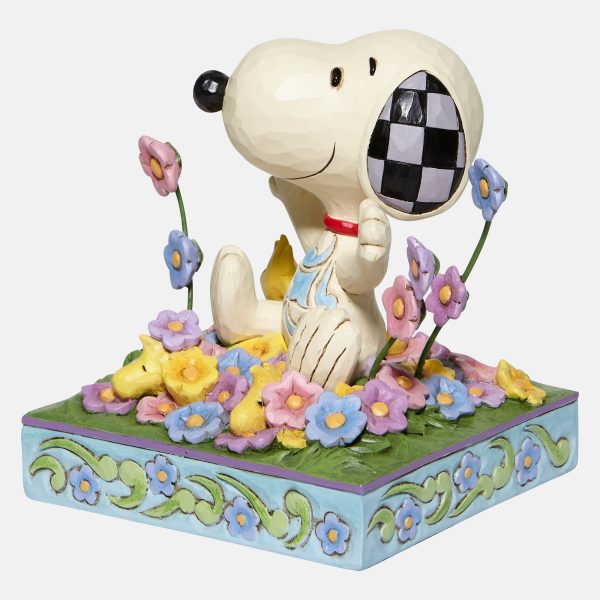 Snoopy in flowers Online Hot Sale